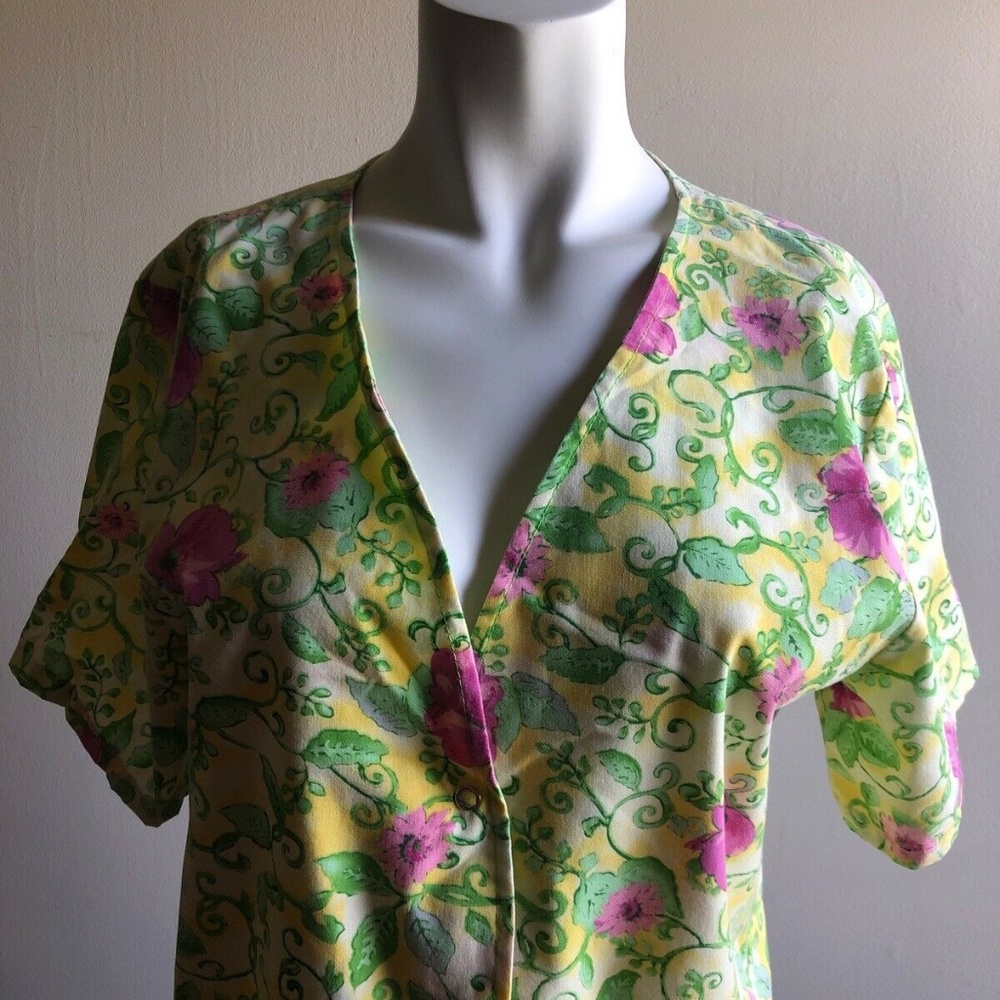 Women’s Floral Scrub Top THE GUDIS SCRUBS Size L